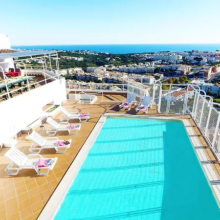 Penthouse In Albufeira With Private Pool