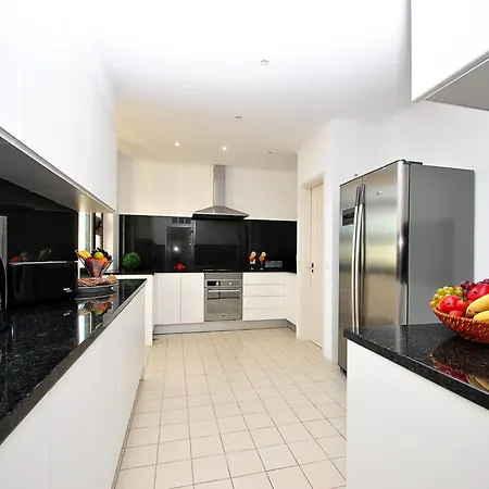 Appartamento Penthouse In Albufeira With Private Pool Albufeira